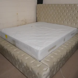 The Windsor Bed Set